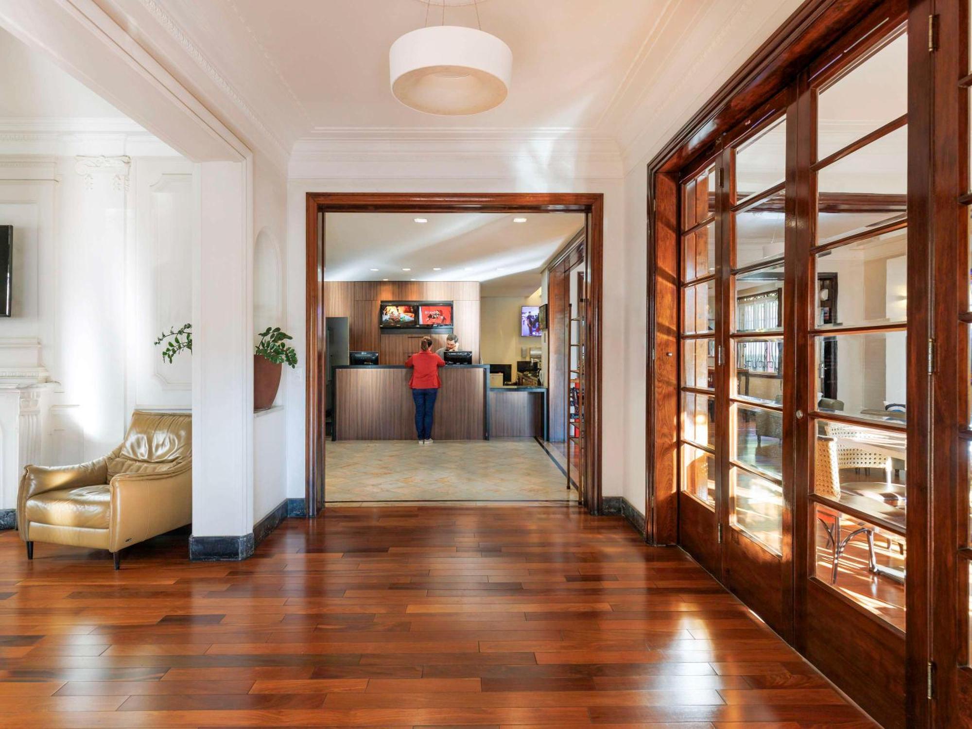 Ibis Belo Horizonte Liberdade Hotell Eksteriør bilde
